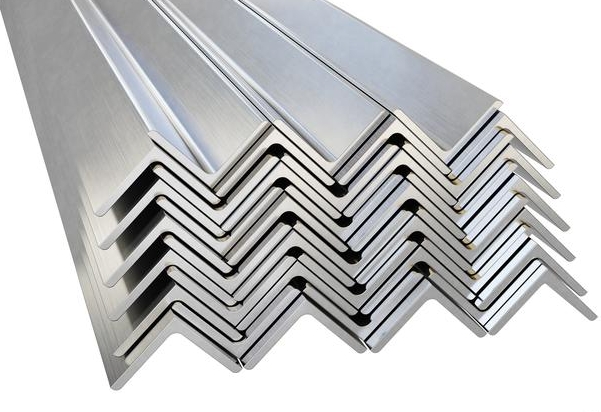 蘭州鍍鋅角鋼具備哪些行業優勢